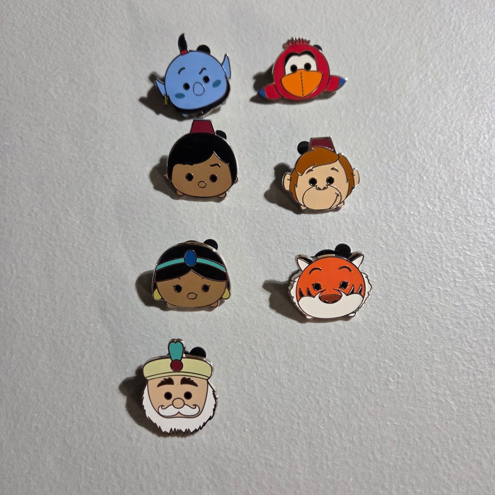 Disney Enamel Pin Set Unisex OS Multicolor Aladdin Tsum Tsum 7pc Lot